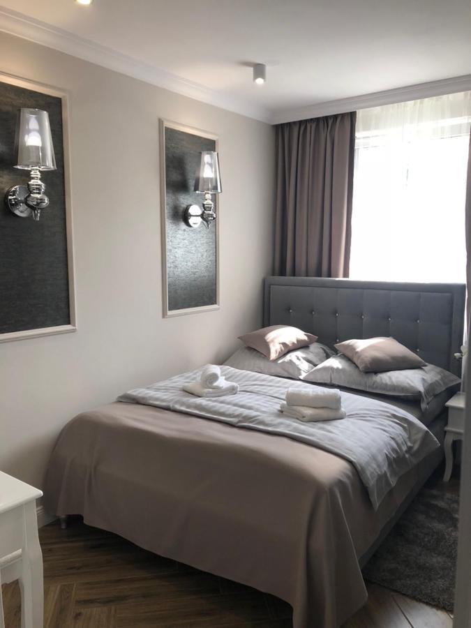 Family & Business Sauna Apartments No1 Lesny Nad Zalewem Cedzyna Unikat - 3 Bedroom With Private Sauna, Bath With Hydromassage, Terrace, Garage, Catering Options Kielce Esterno foto